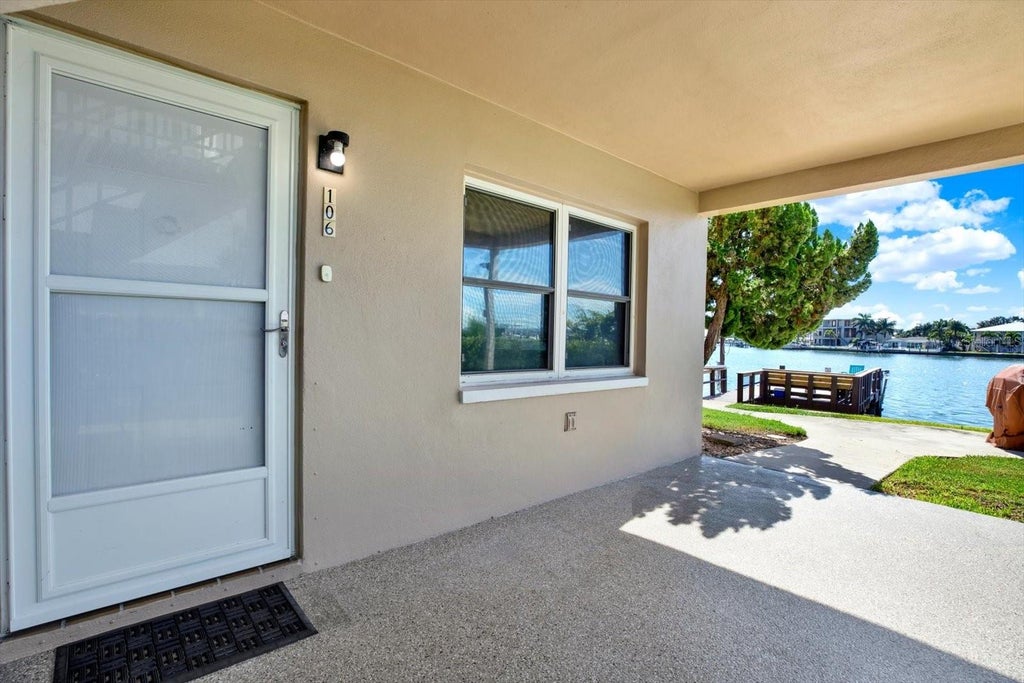 Photo of 283 104th Avenue #106, Treasure Island, FL 33706 (MLS # TB8544590)
