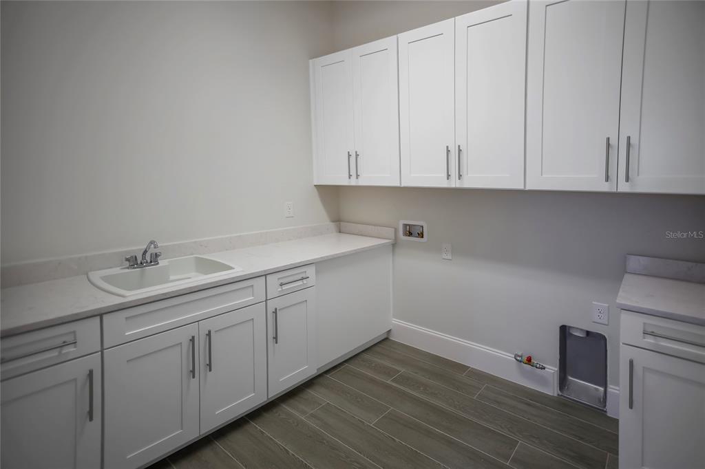 BAY HILL SEC 02 - Residential