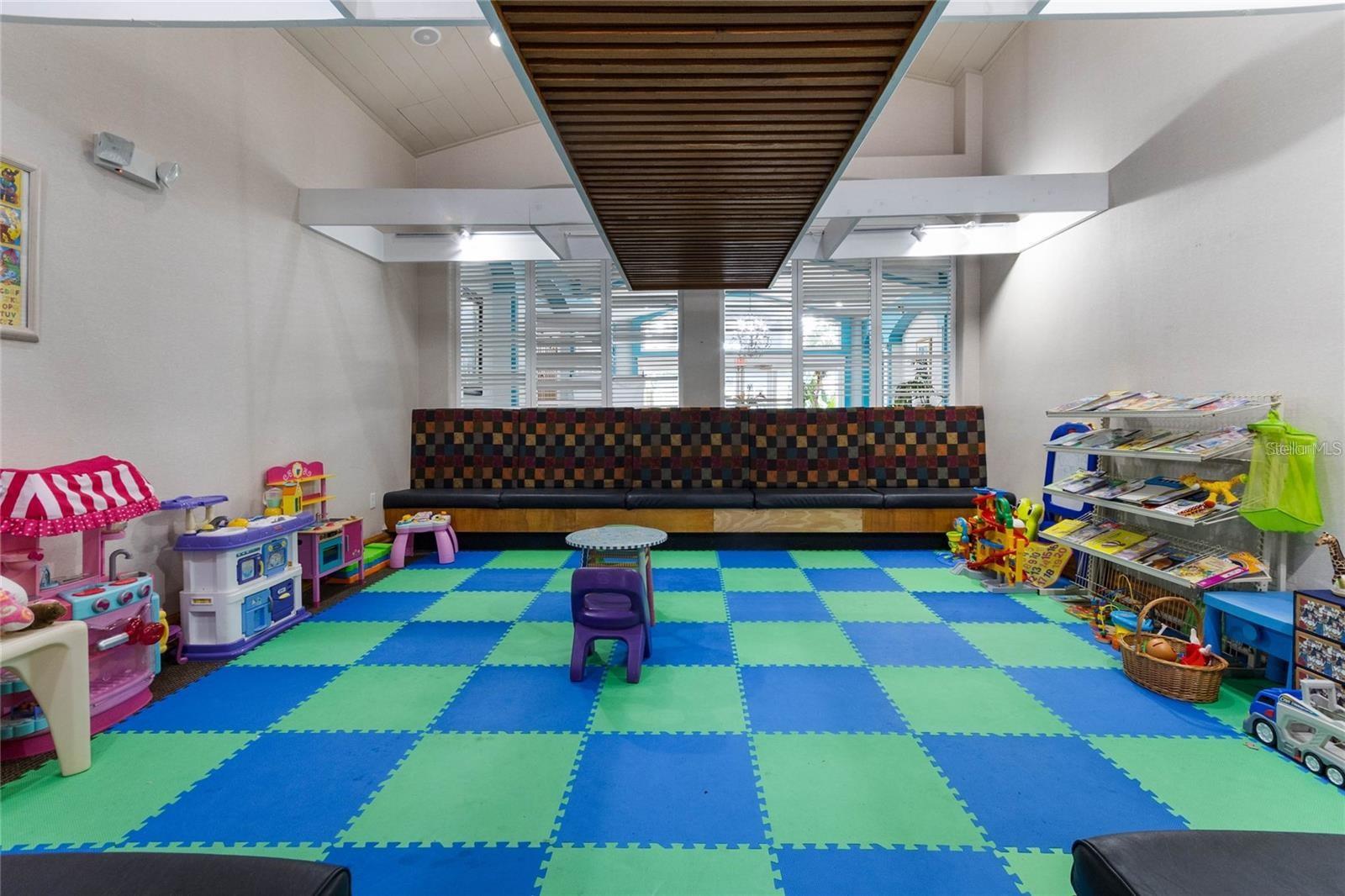 ISLAND CLUB WEST PH 1 - Residential Lease