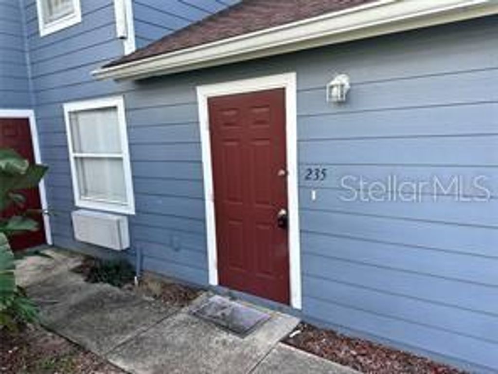 Photo of 235 Mango Drive #B, Davenport, FL 33897 (MLS # S5142078)