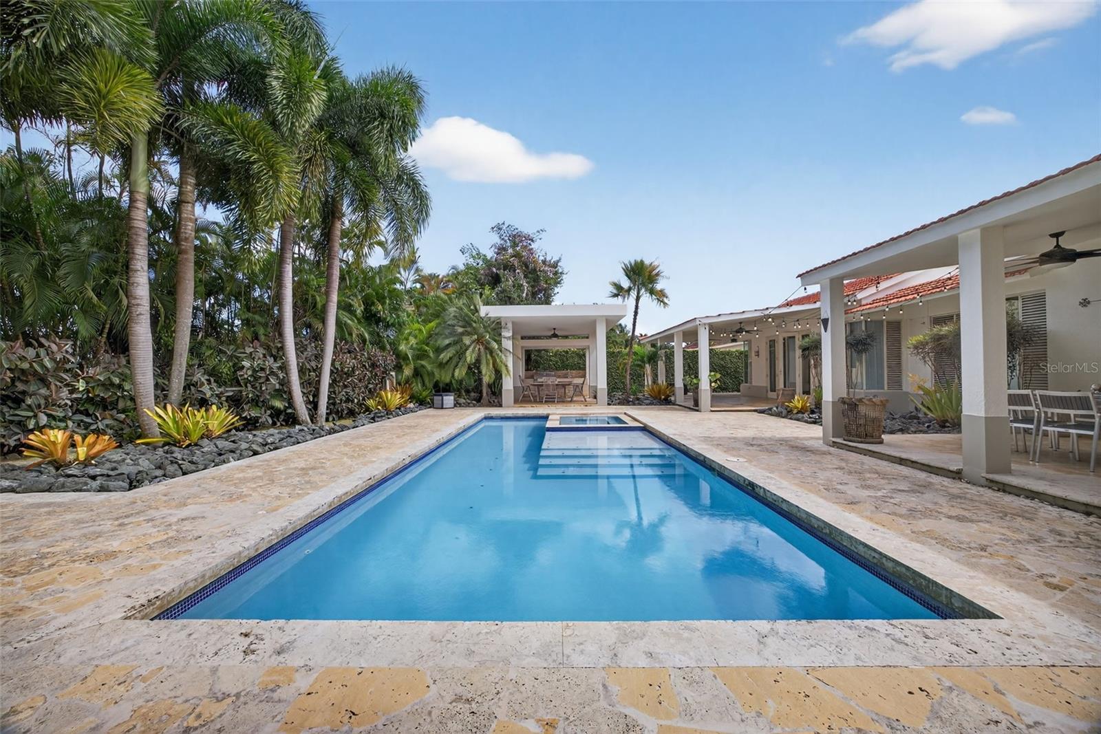 SABANERA DORADO - Residential