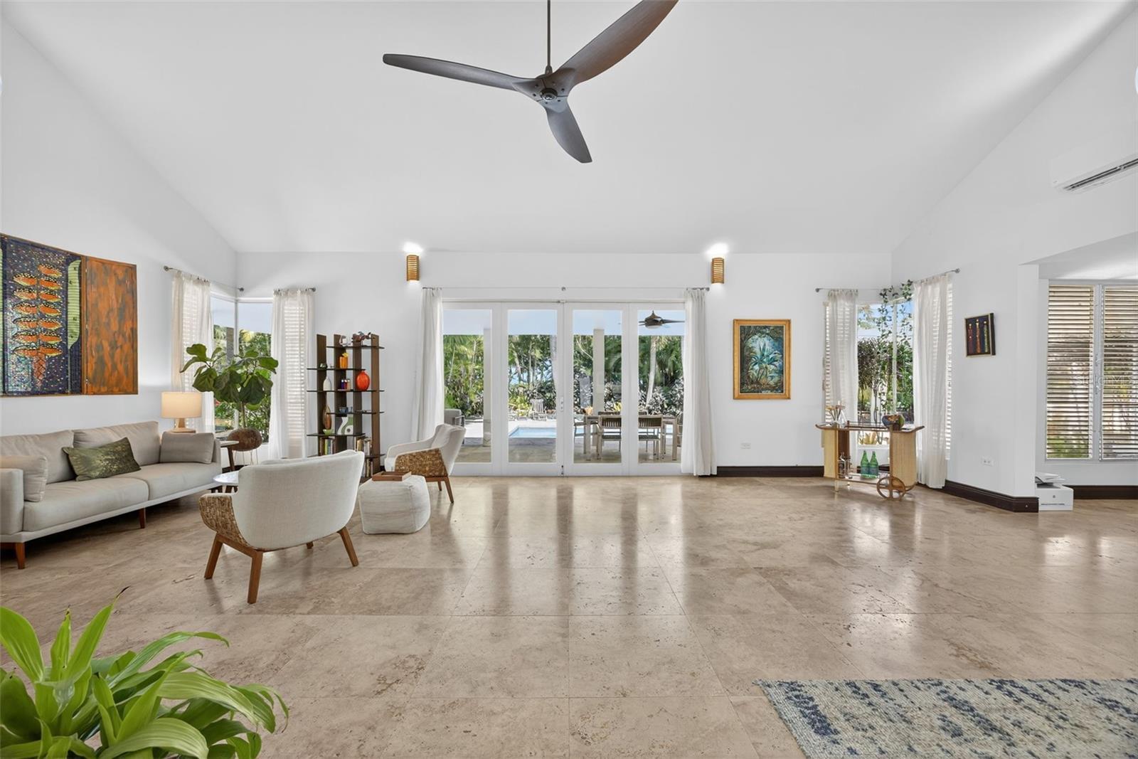 SABANERA DORADO - Residential