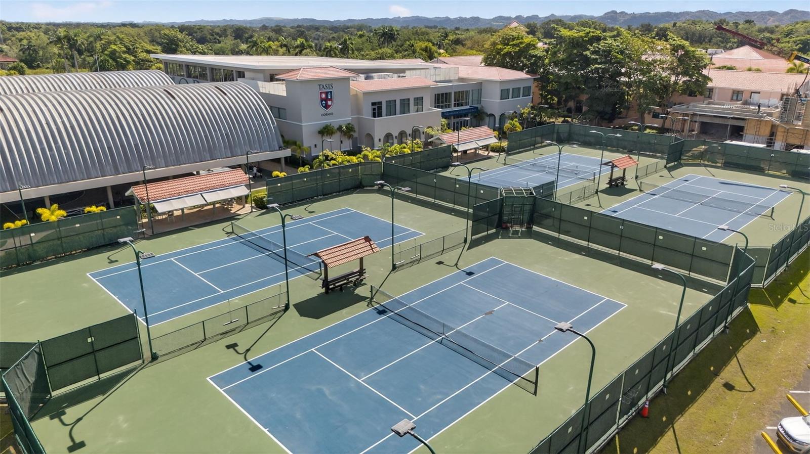 SABANERA DORADO - Residential