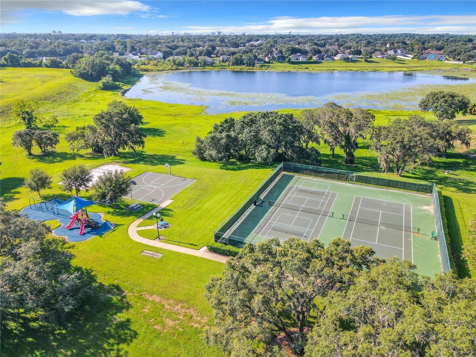 WESTMINSTER LANDING PH 01 - Residential