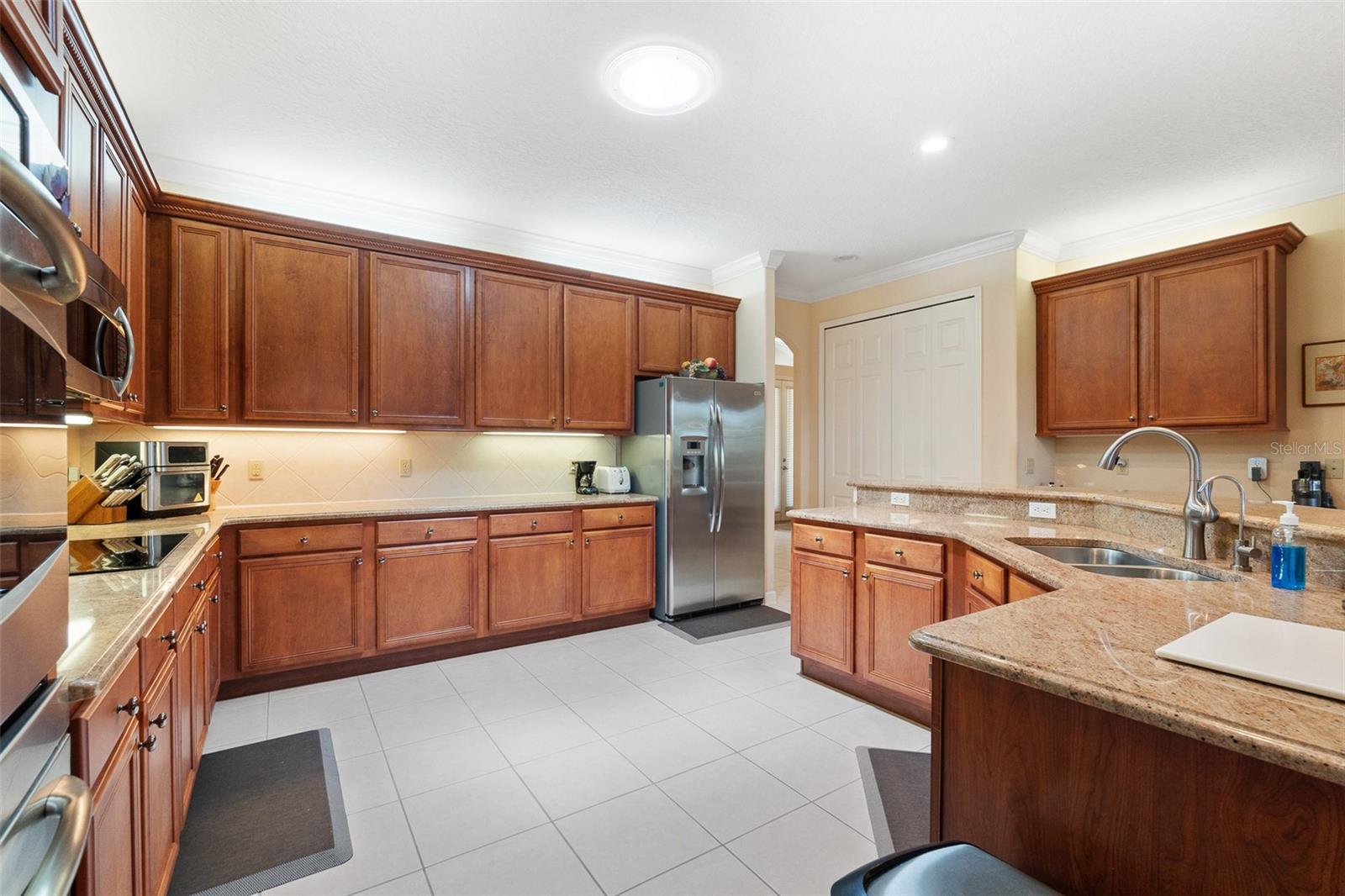 WESTMINSTER LANDING PH 01 - Residential