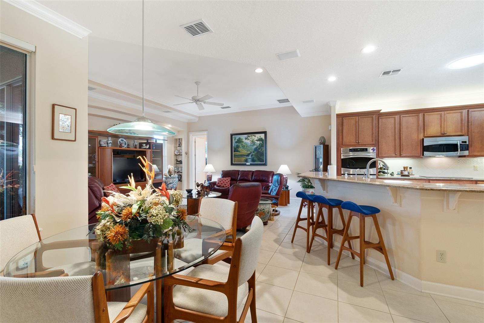 WESTMINSTER LANDING PH 01 - Residential