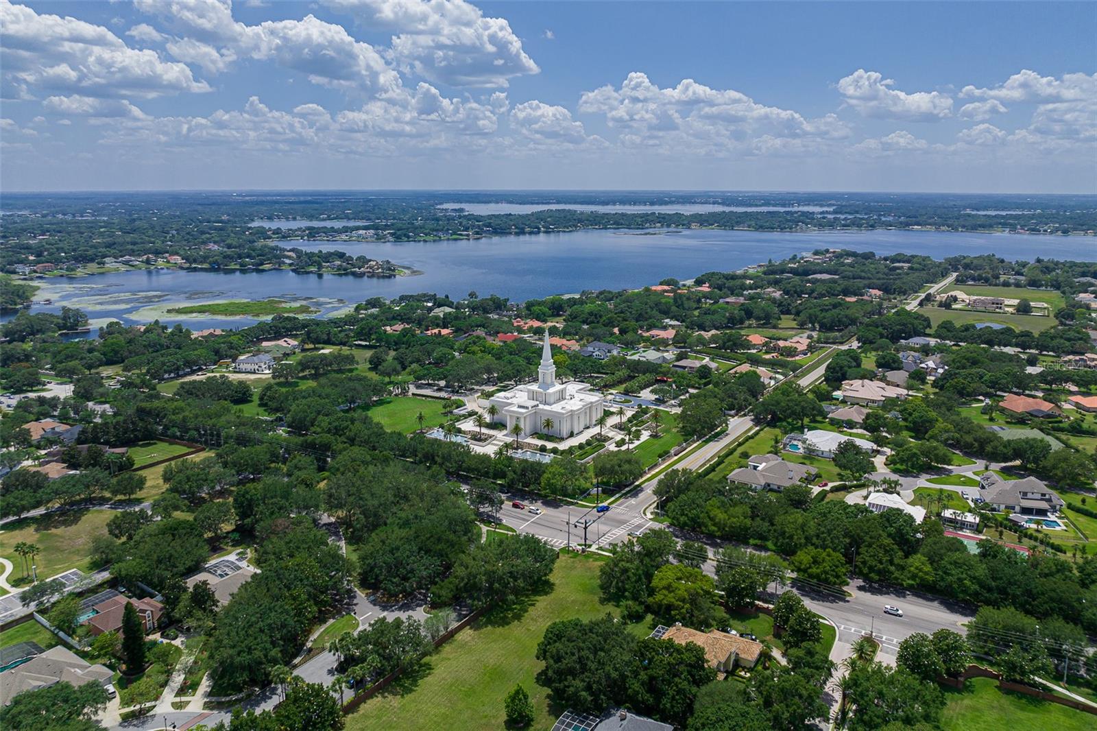 WESTMINSTER LANDING PH 01 - Residential