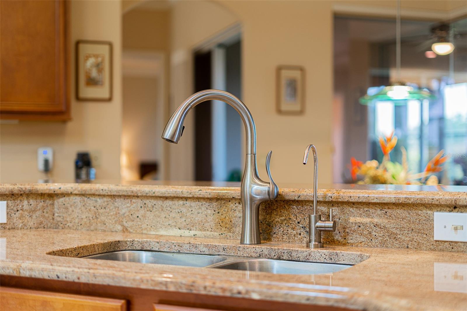 WESTMINSTER LANDING PH 01 - Residential