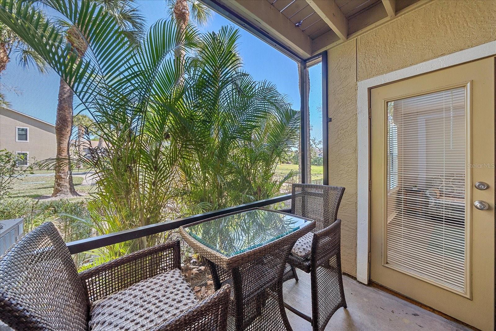 VINTAGE GRAND - Residential