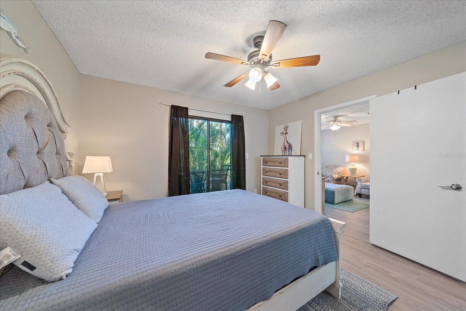 VINTAGE GRAND - Residential