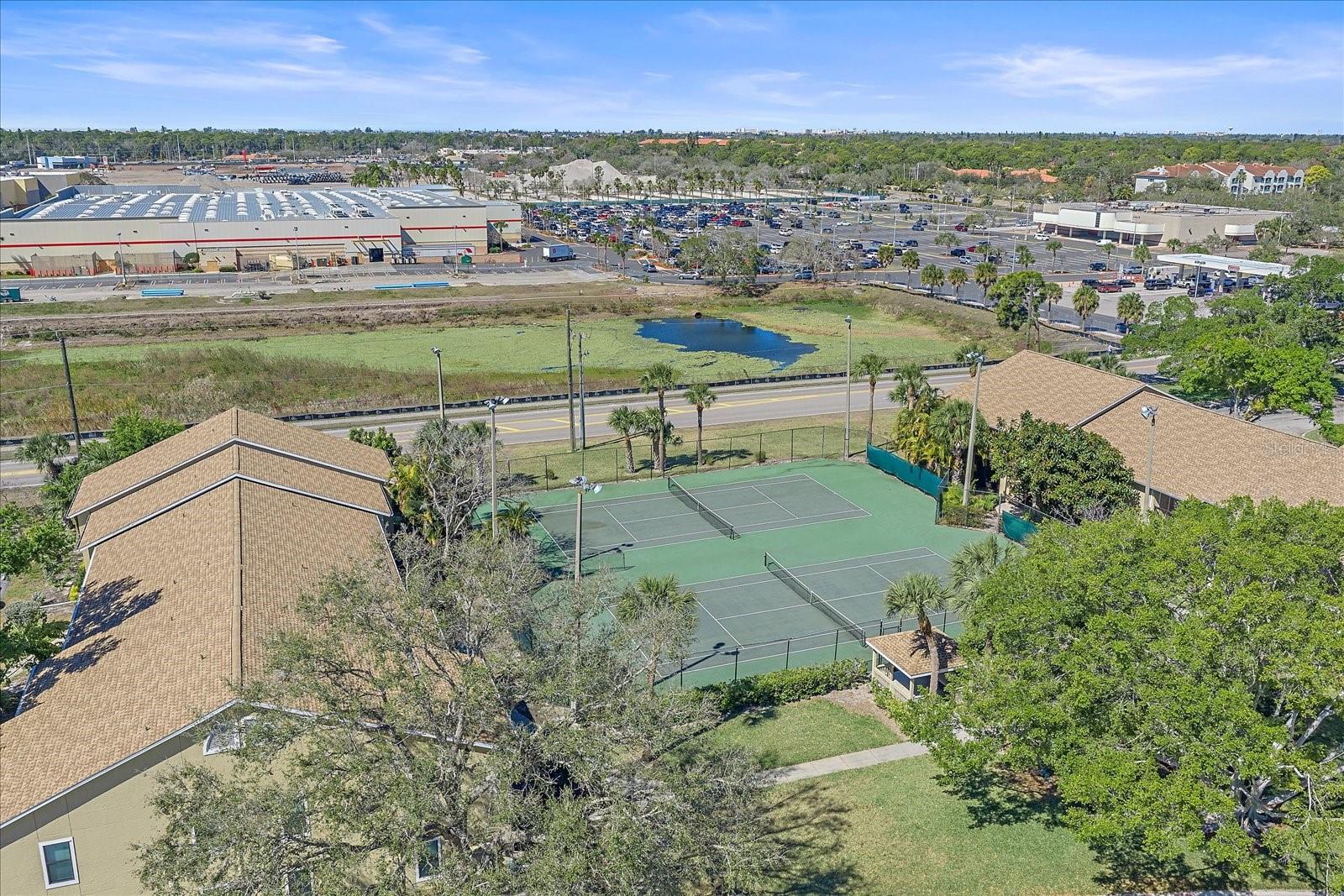 VINTAGE GRAND - Residential