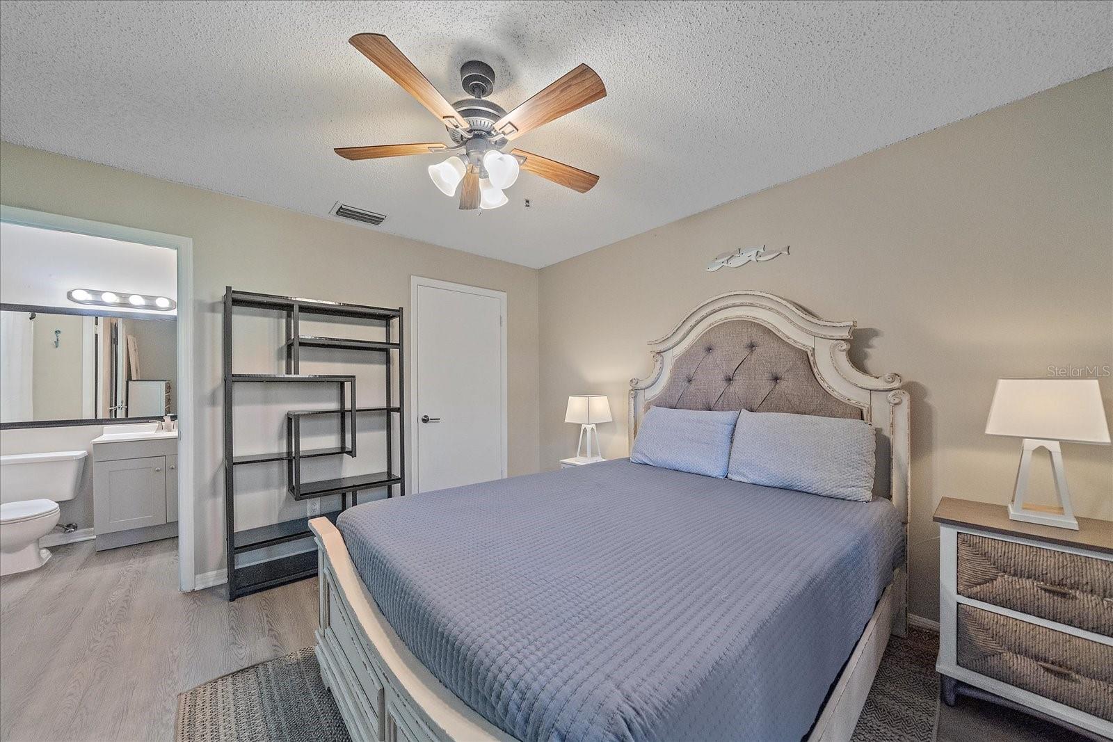 VINTAGE GRAND - Residential