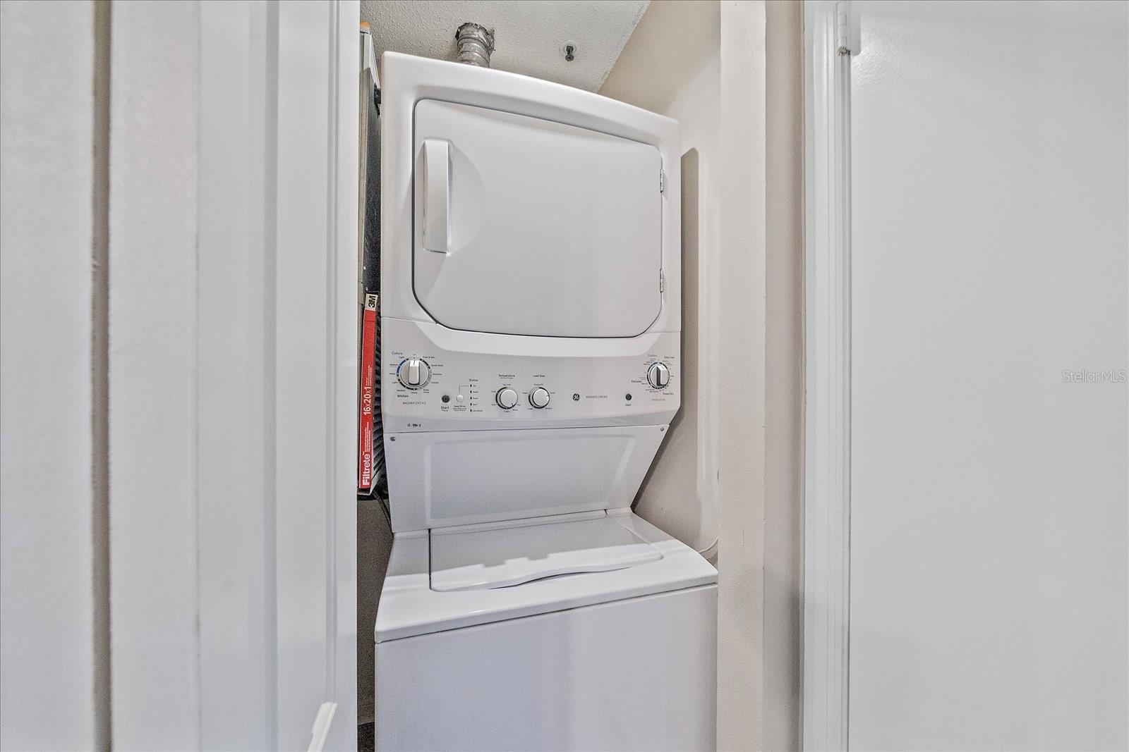 VINTAGE GRAND - Residential