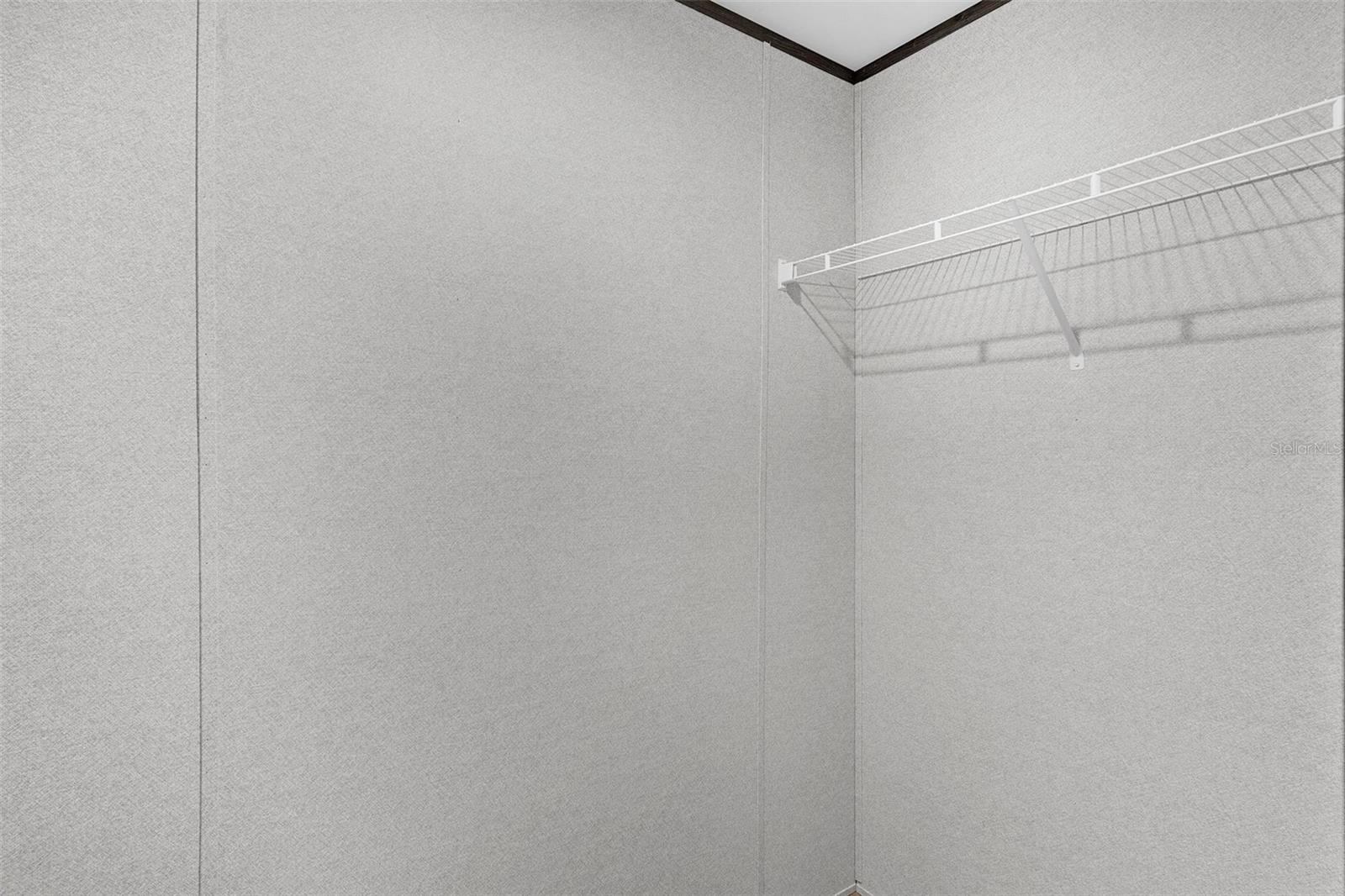 ROYAL OAKS RETREATS - Residential