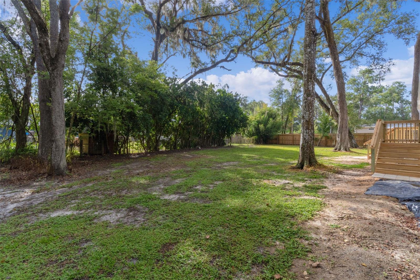 ROYAL OAKS RETREATS - Residential