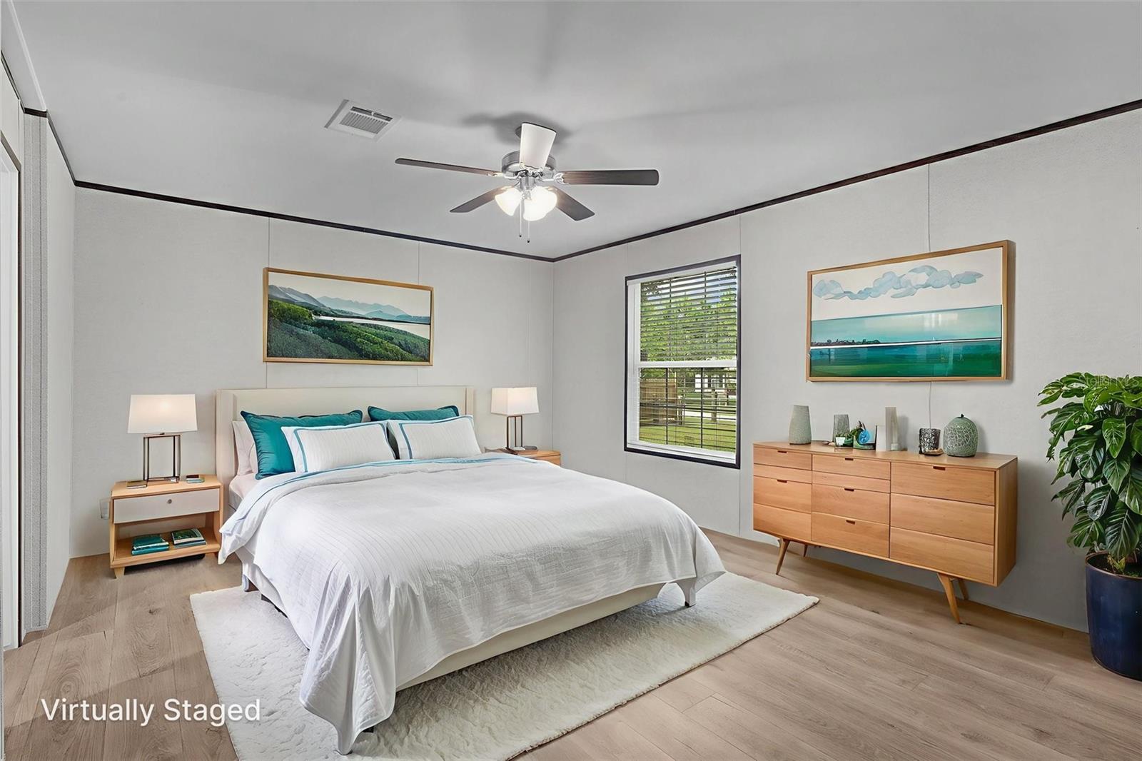 ROYAL OAKS RETREATS - Residential