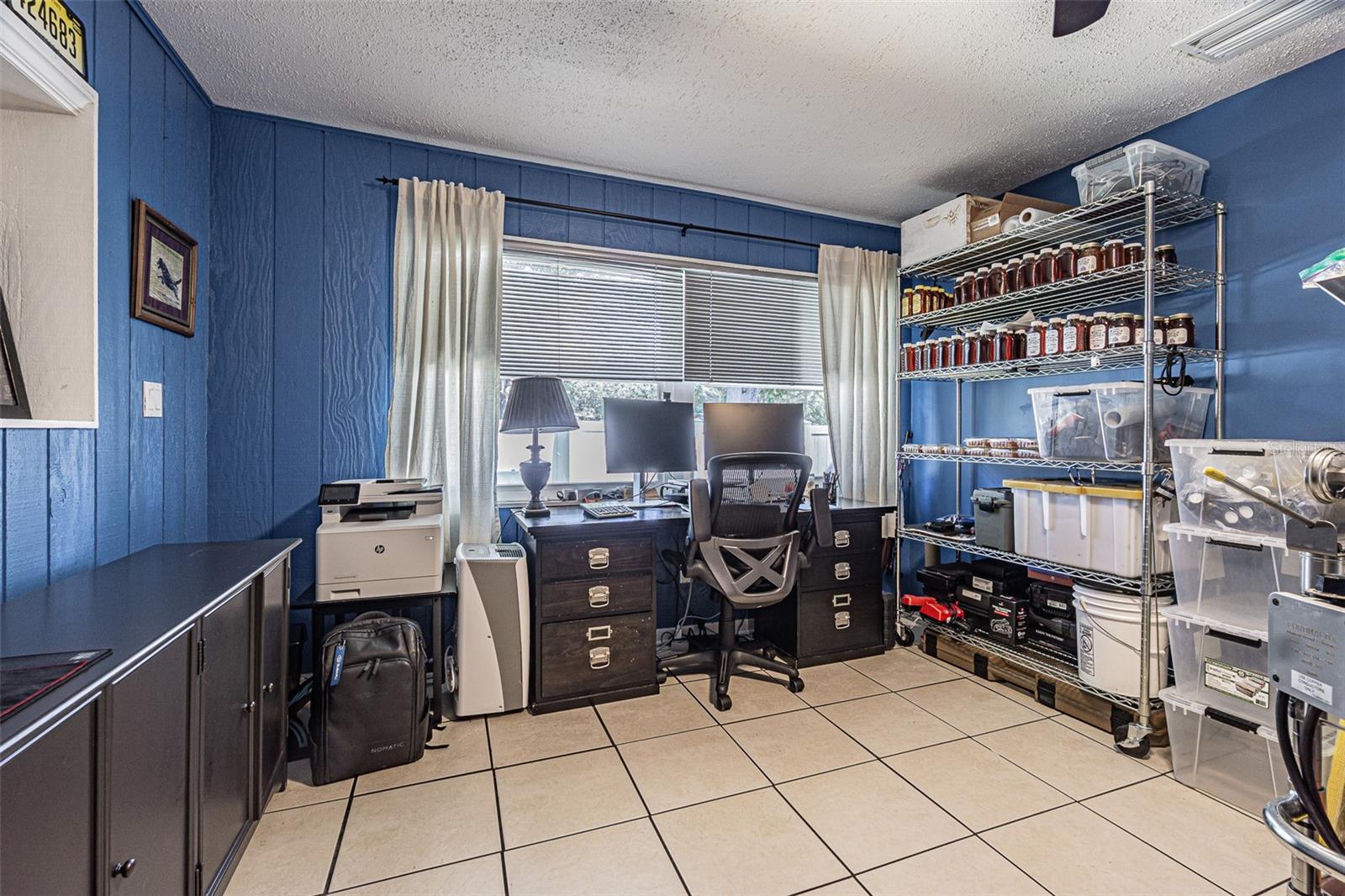 SPANISH OAKS - Residential