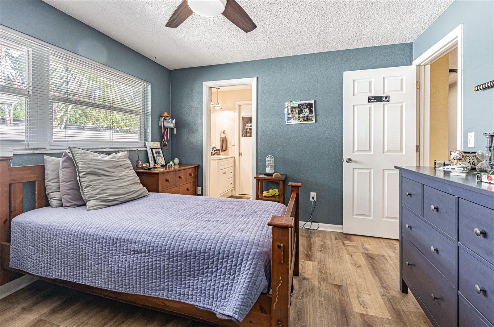 SPANISH OAKS - Residential