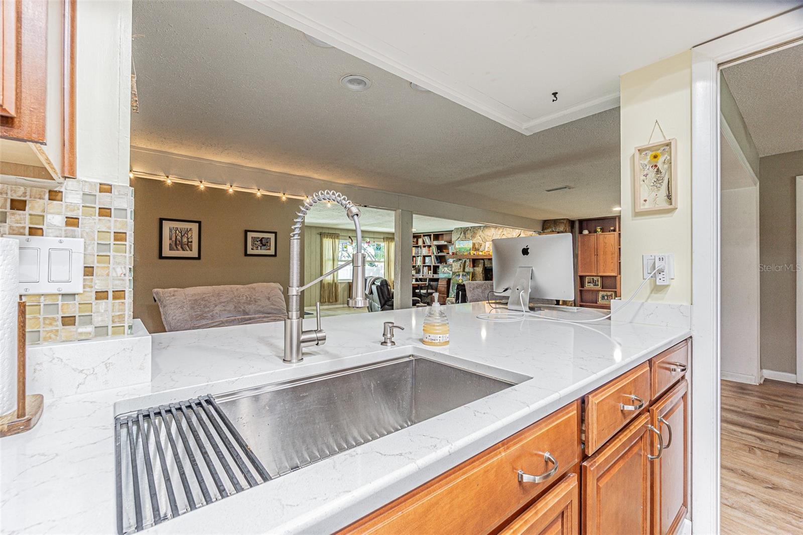 SPANISH OAKS - Residential