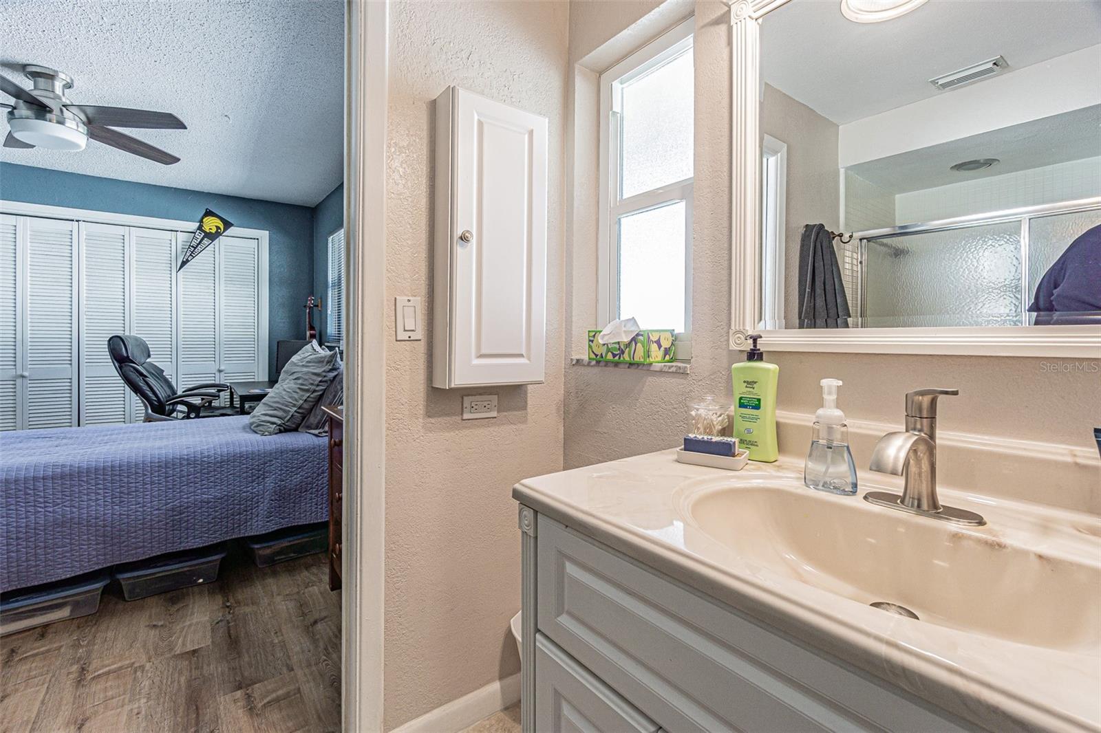 SPANISH OAKS - Residential