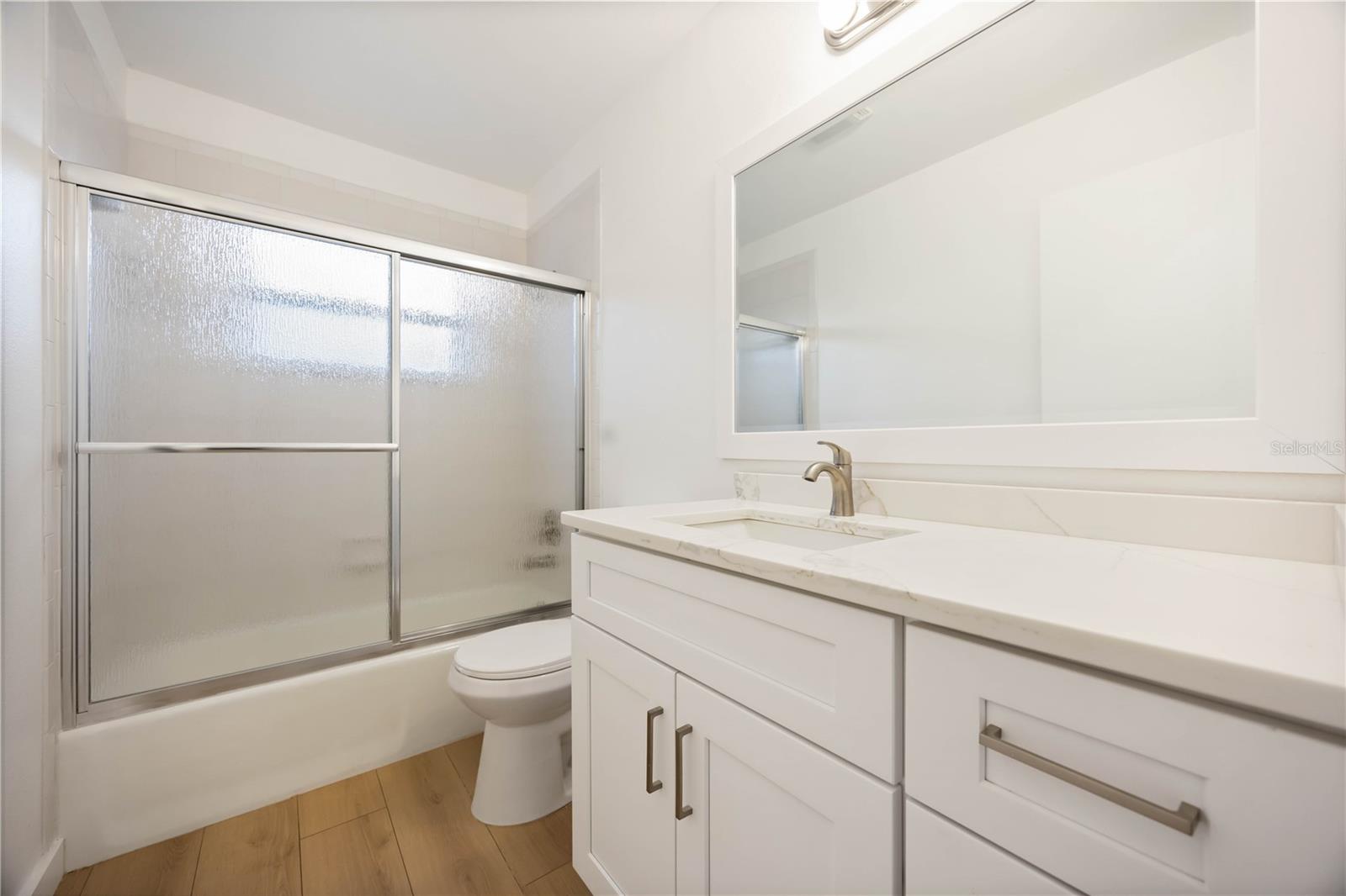 LAKE SARASOTA - Residential