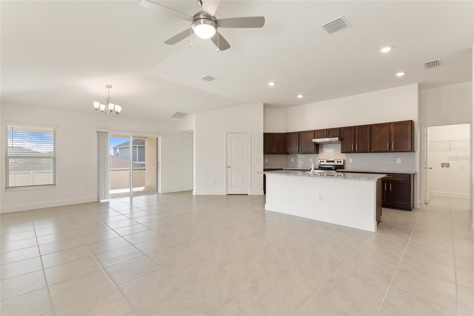 BELLAVIVA PH 2 - Residential