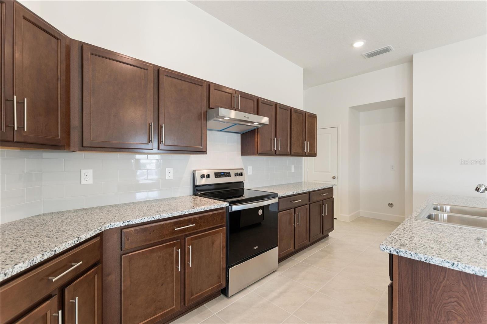 BELLAVIVA PH 2 - Residential