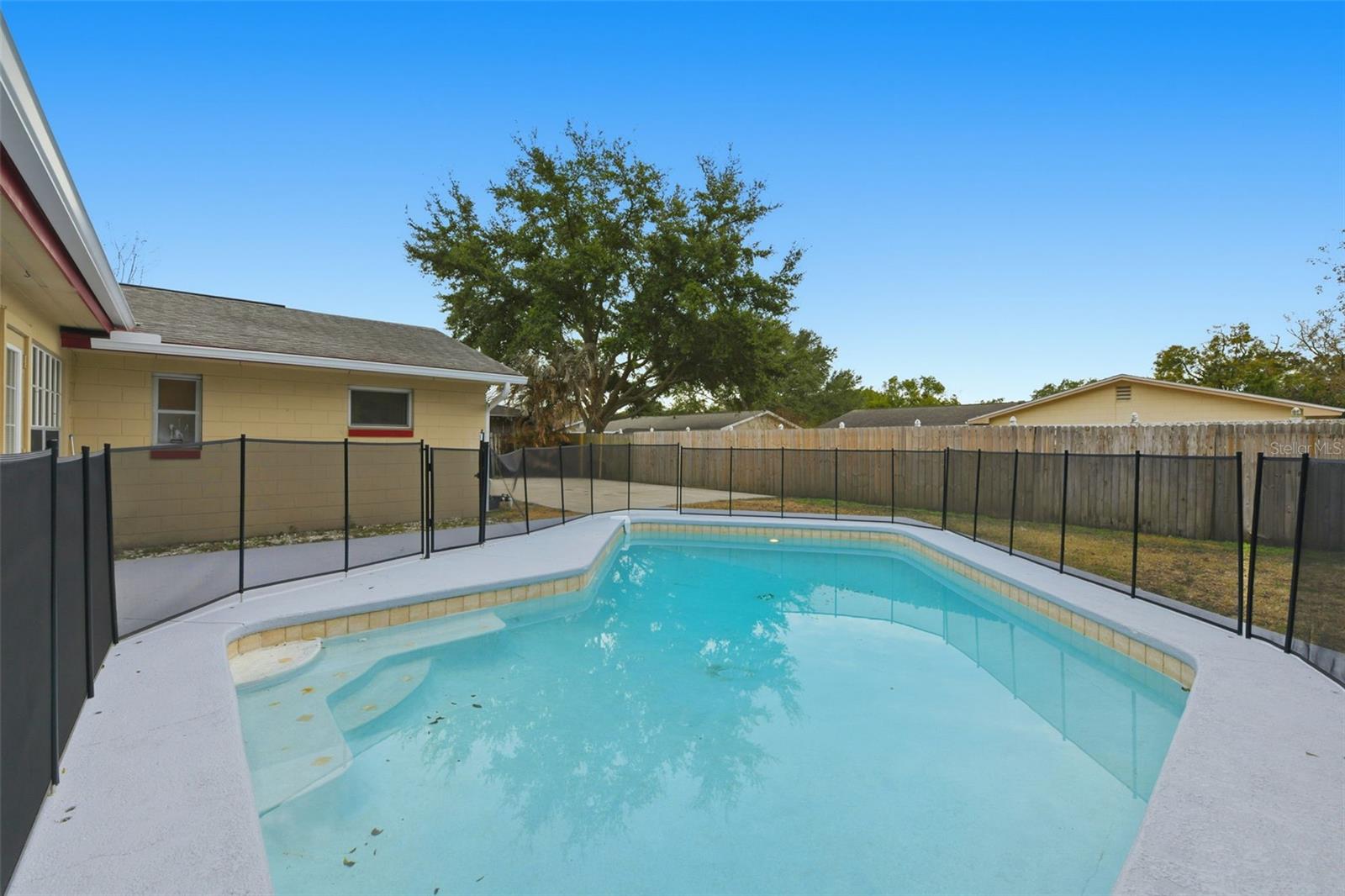 EASTBROOK SUB UNIT 14 - Residential