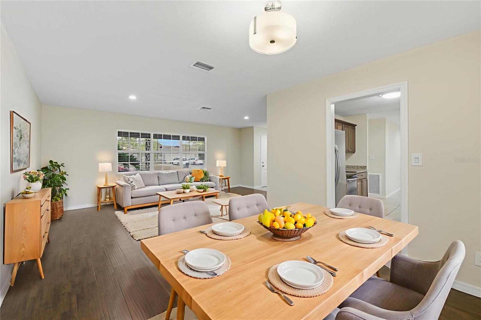 EASTBROOK SUB UNIT 14 - Residential