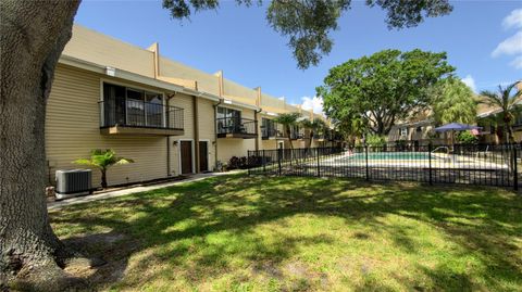 Photo of 5409 Sweetwater Terrace Circle, Tampa, FL 33634 (MLS # TB8517276)