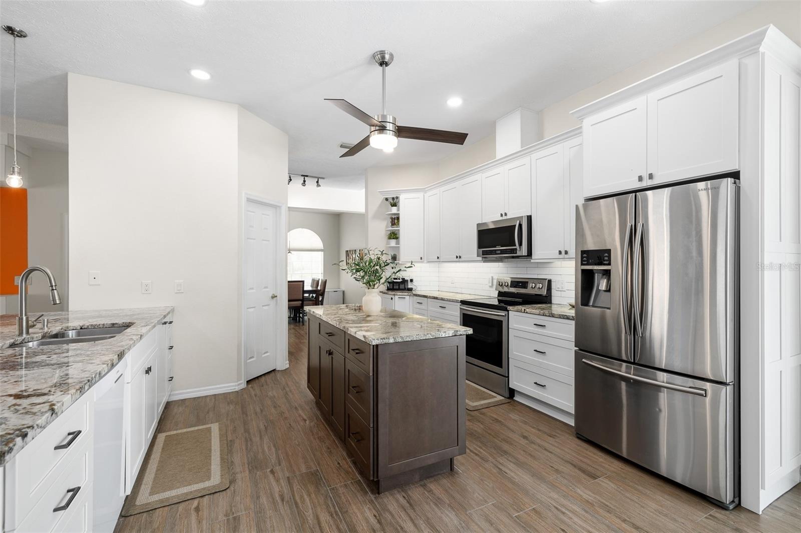 RIVER RIDGE RESERVE - Residential