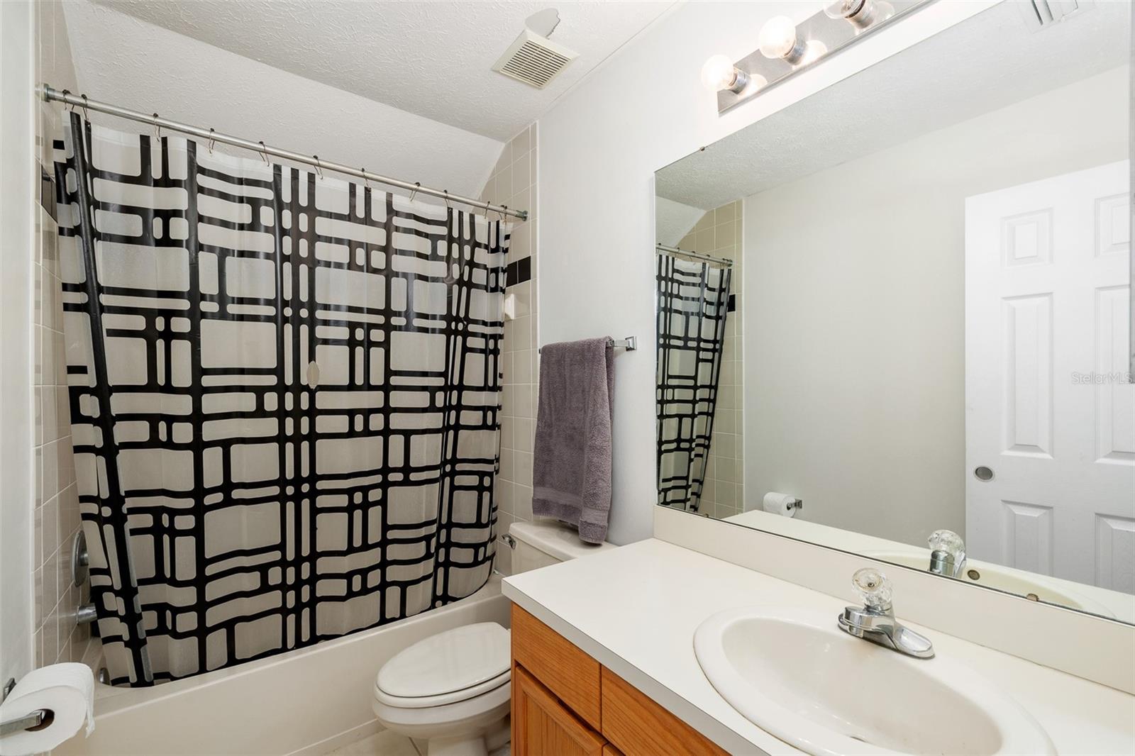RIVER RIDGE RESERVE - Residential