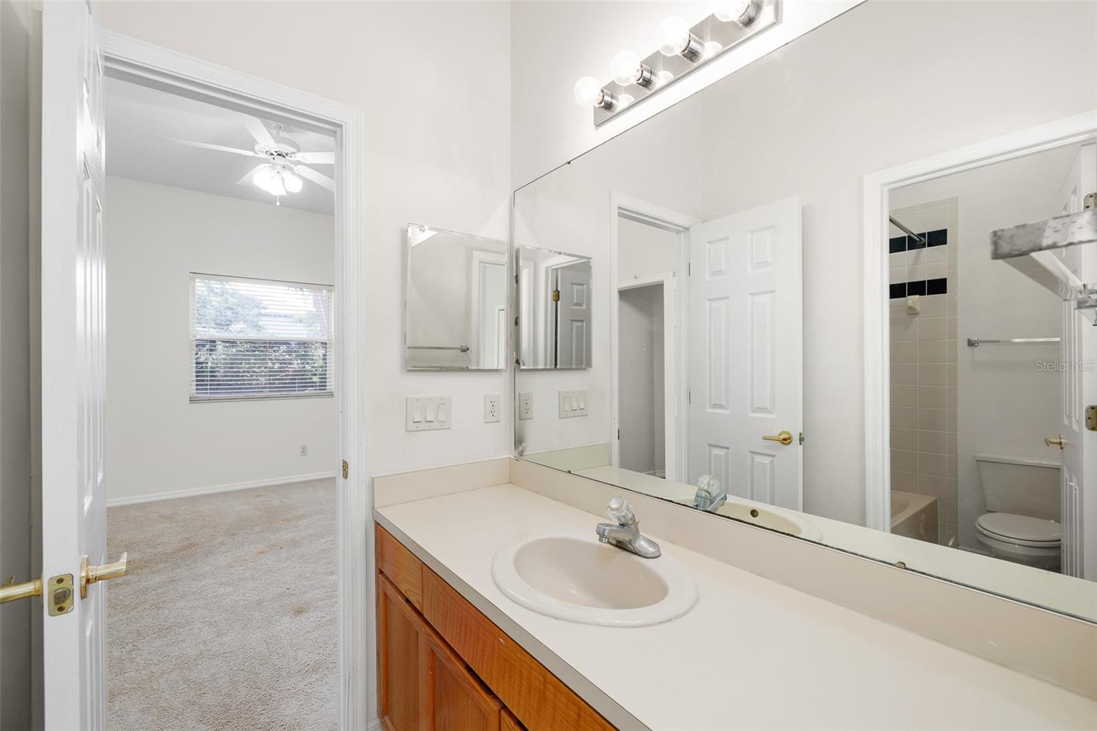 RIVER RIDGE RESERVE - Residential