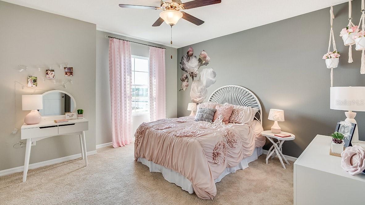 BELLA LAGO - Residential