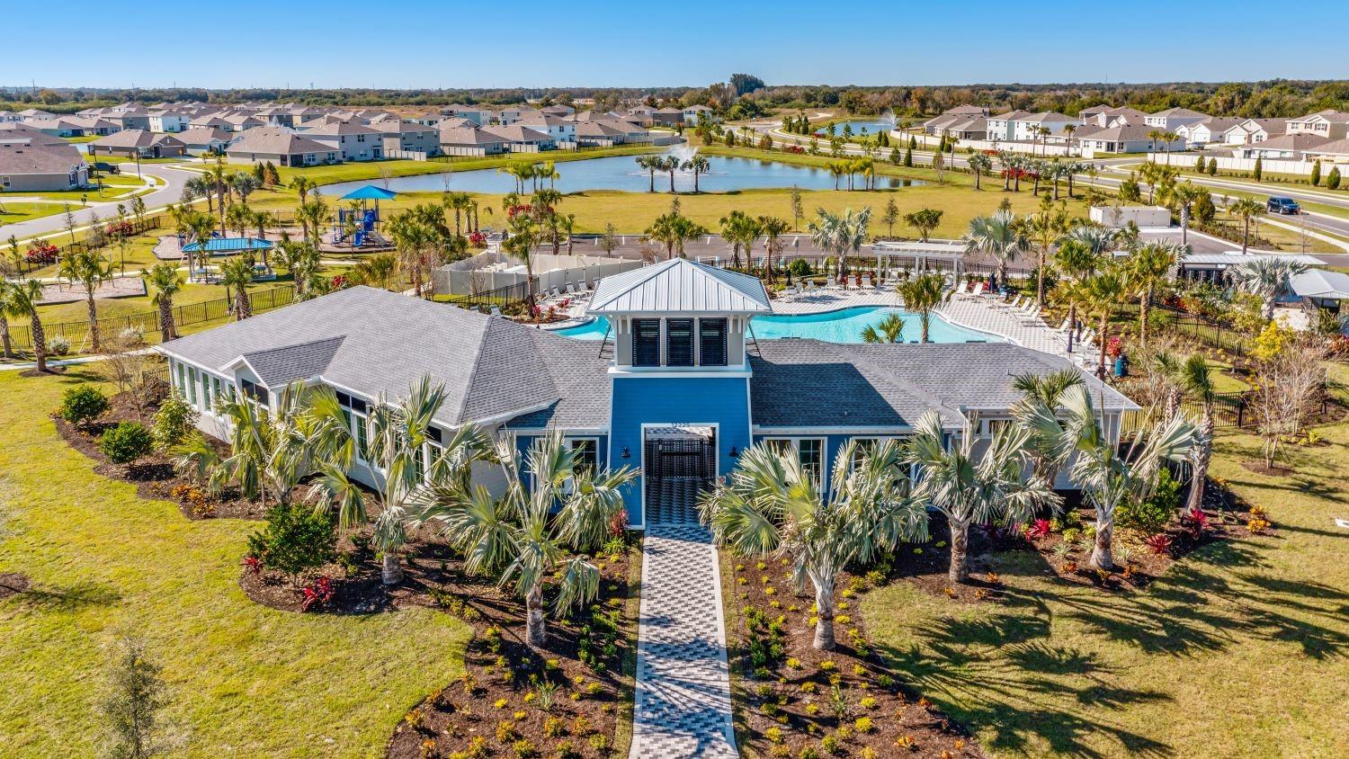 BELLA LAGO - Residential