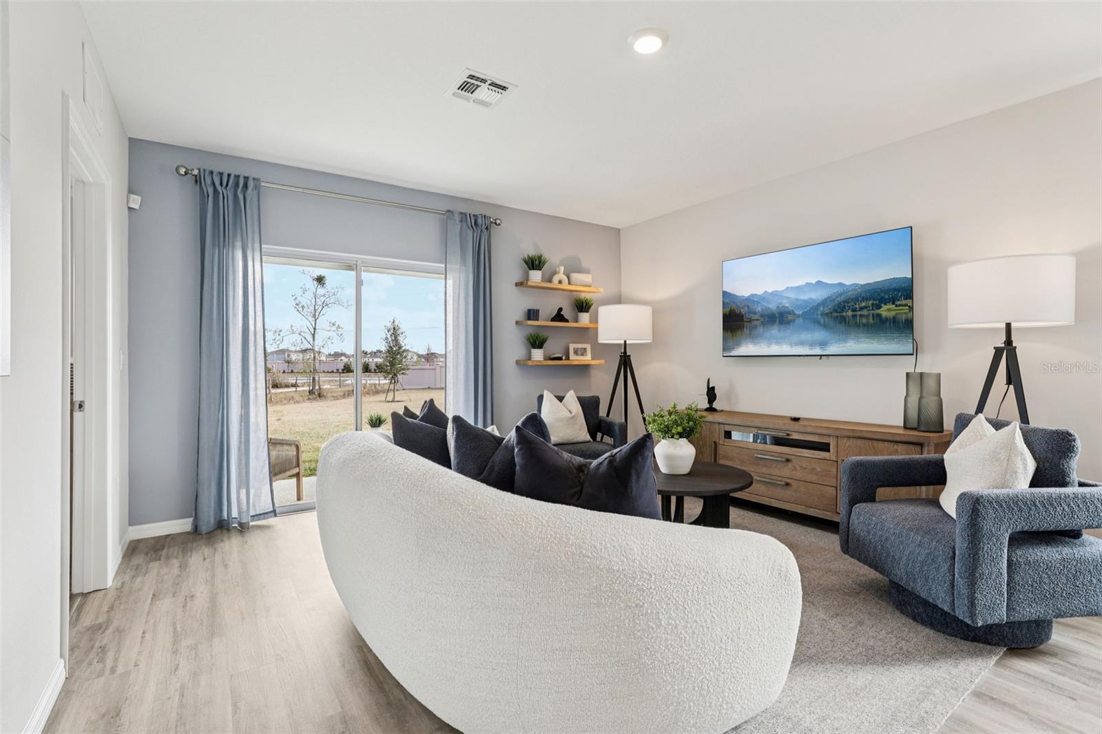BRADBURY CREEK - Residential
