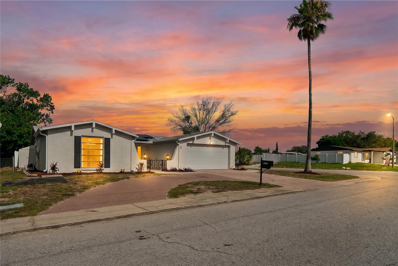 9205 GRAY FOX LANE