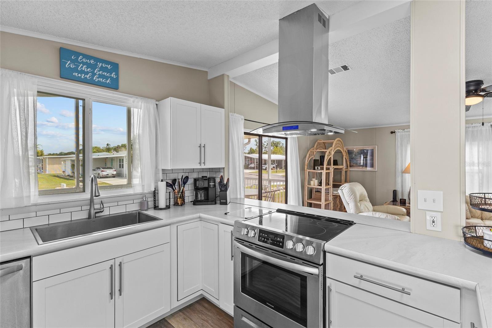 LA CASA MHP CO-OP - Residential Lease