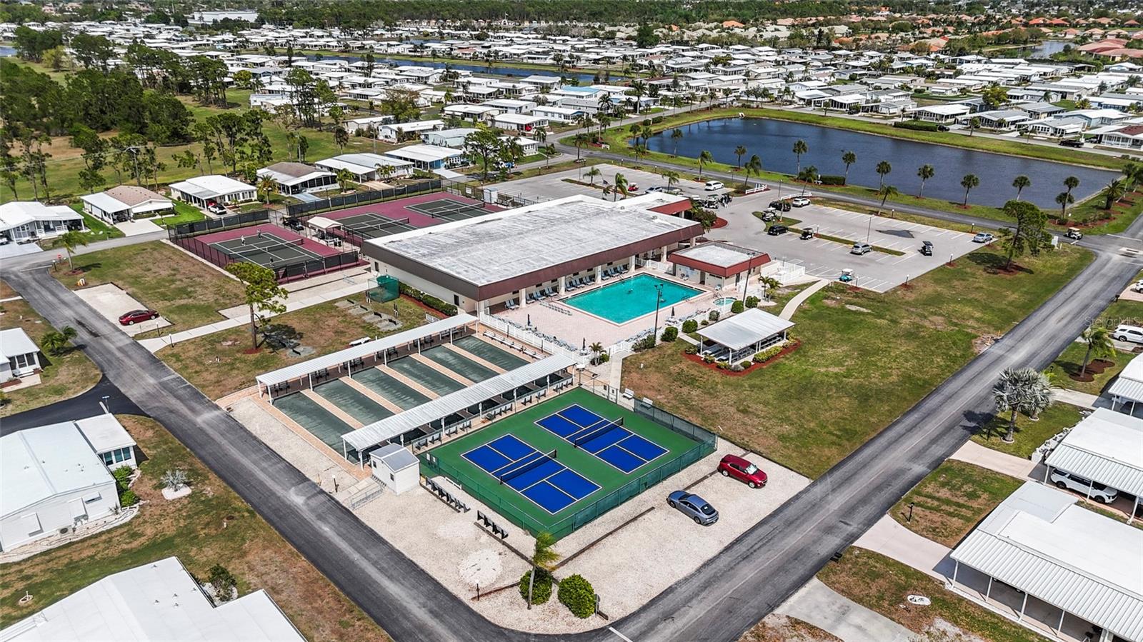 LA CASA MHP CO-OP - Residential Lease