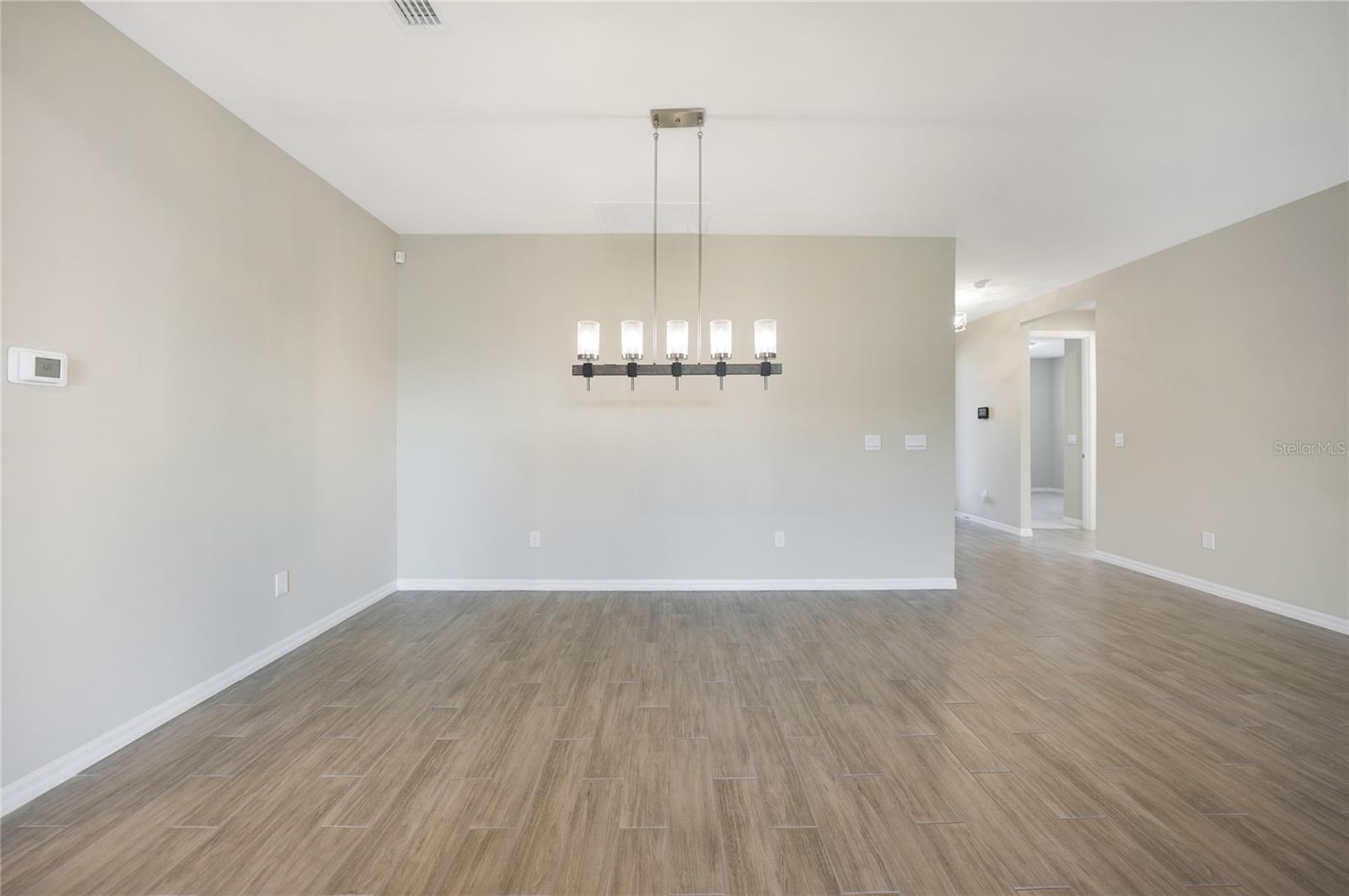 2275 HAMBURG LANE