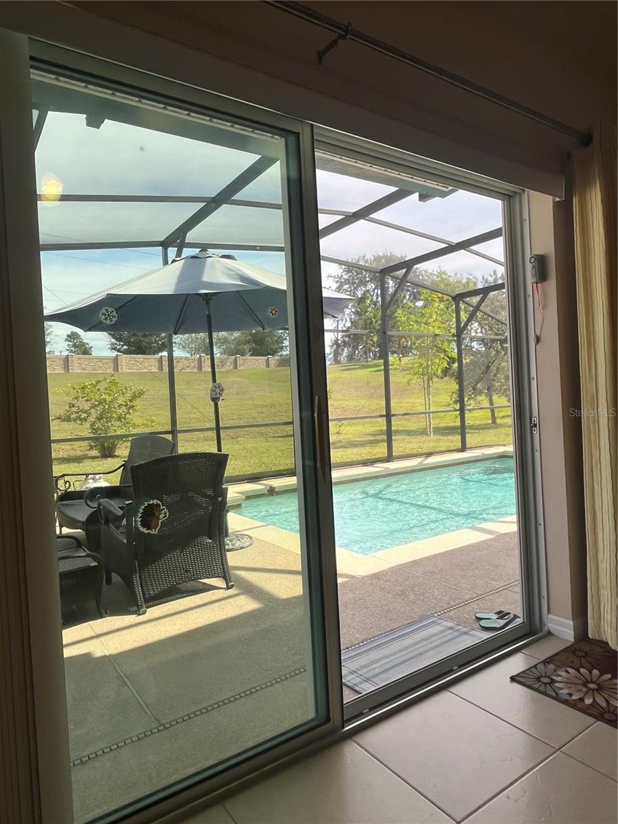 LAUREL ESTATES - Residential Lease