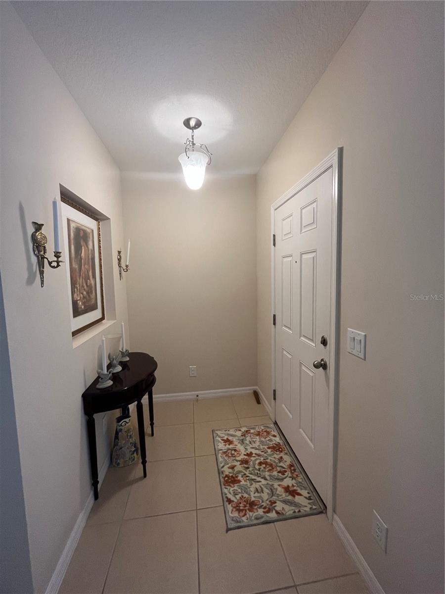 LAUREL ESTATES - Residential Lease