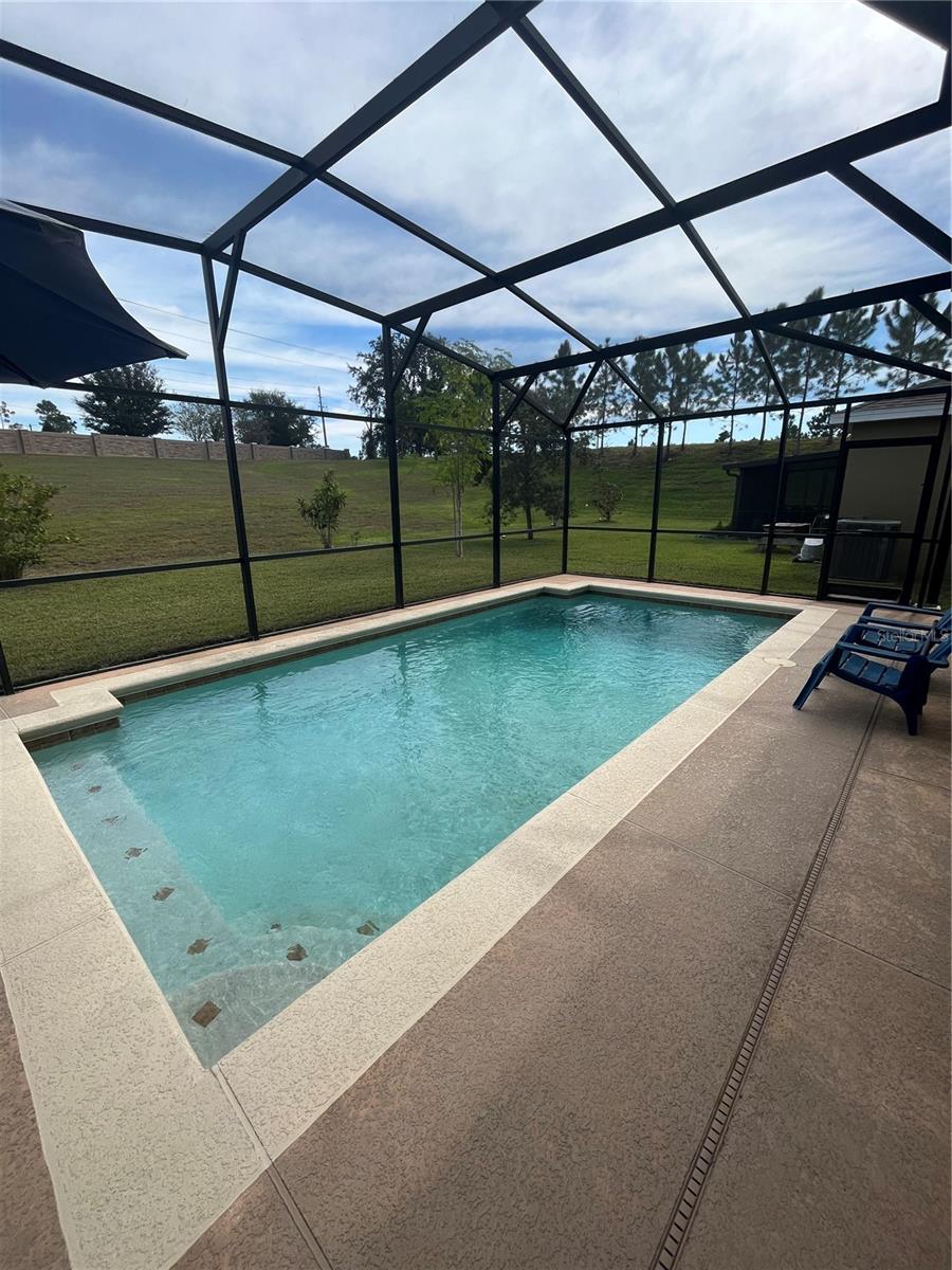 LAUREL ESTATES - Residential Lease