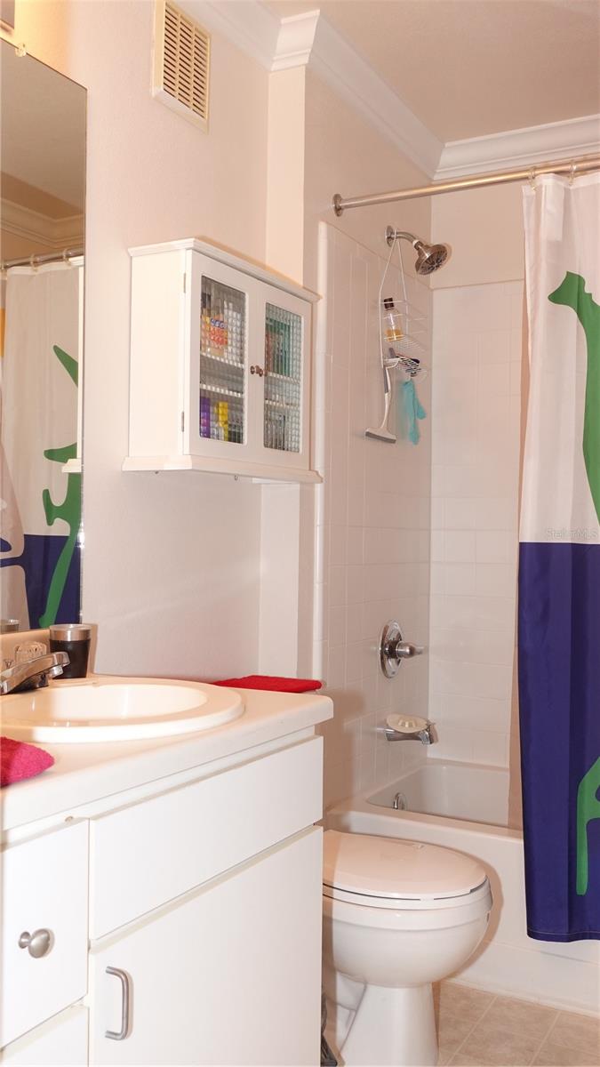 EQUESTRIAN PARC AT HIGHWOODS P - Residential