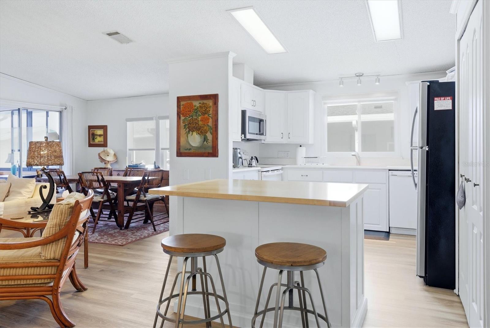 TANGERINE WOODS - Residential