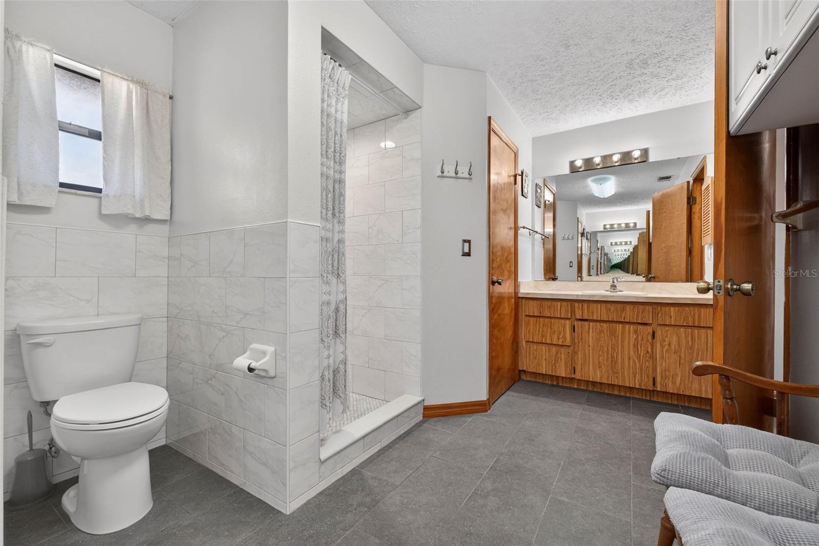 FORT KING ACRES - Residential