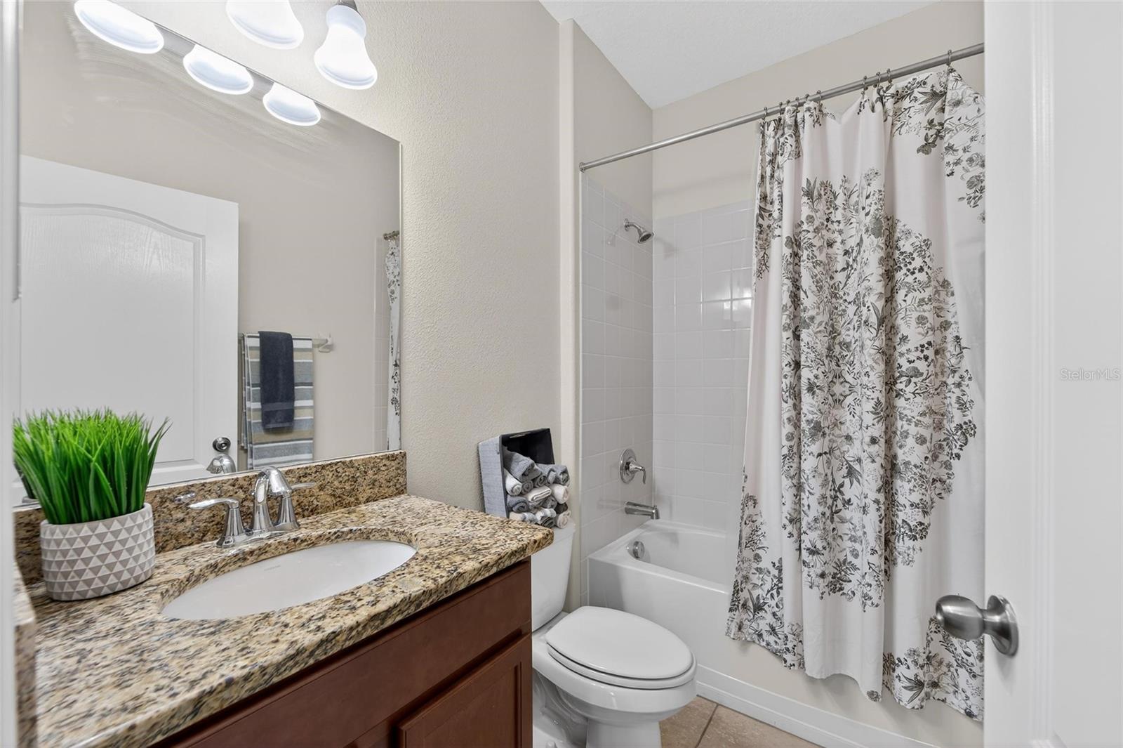 SOUTH FORK TR N - Residential