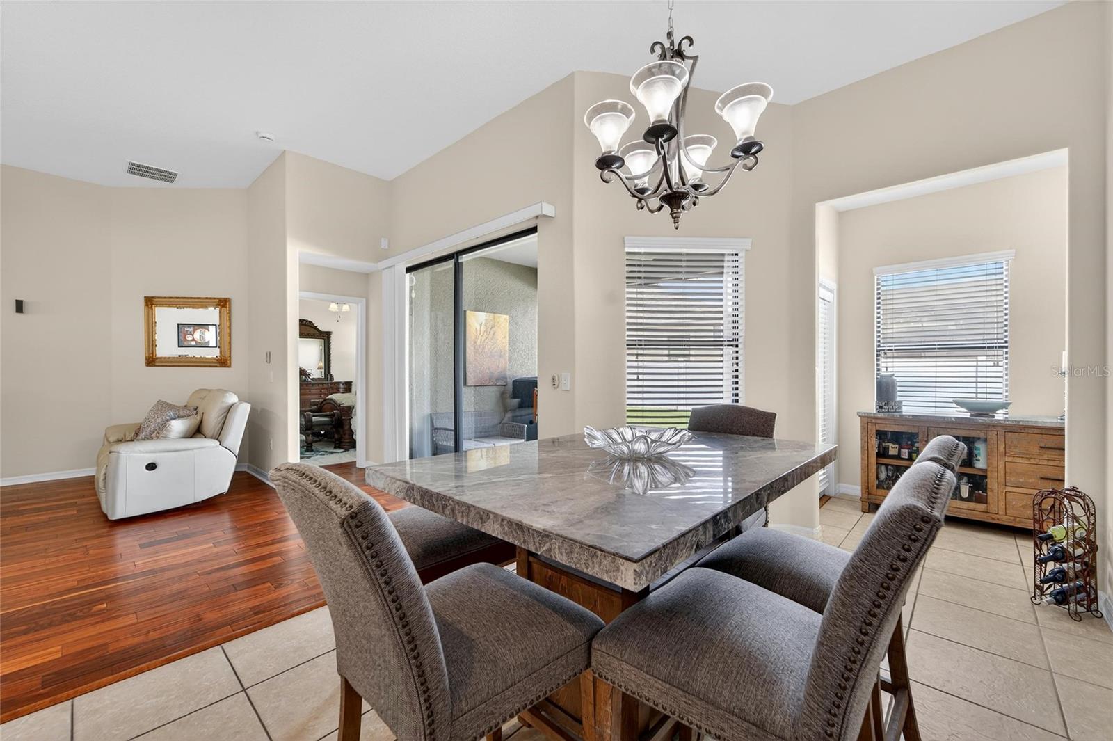 SOUTH FORK TR N - Residential