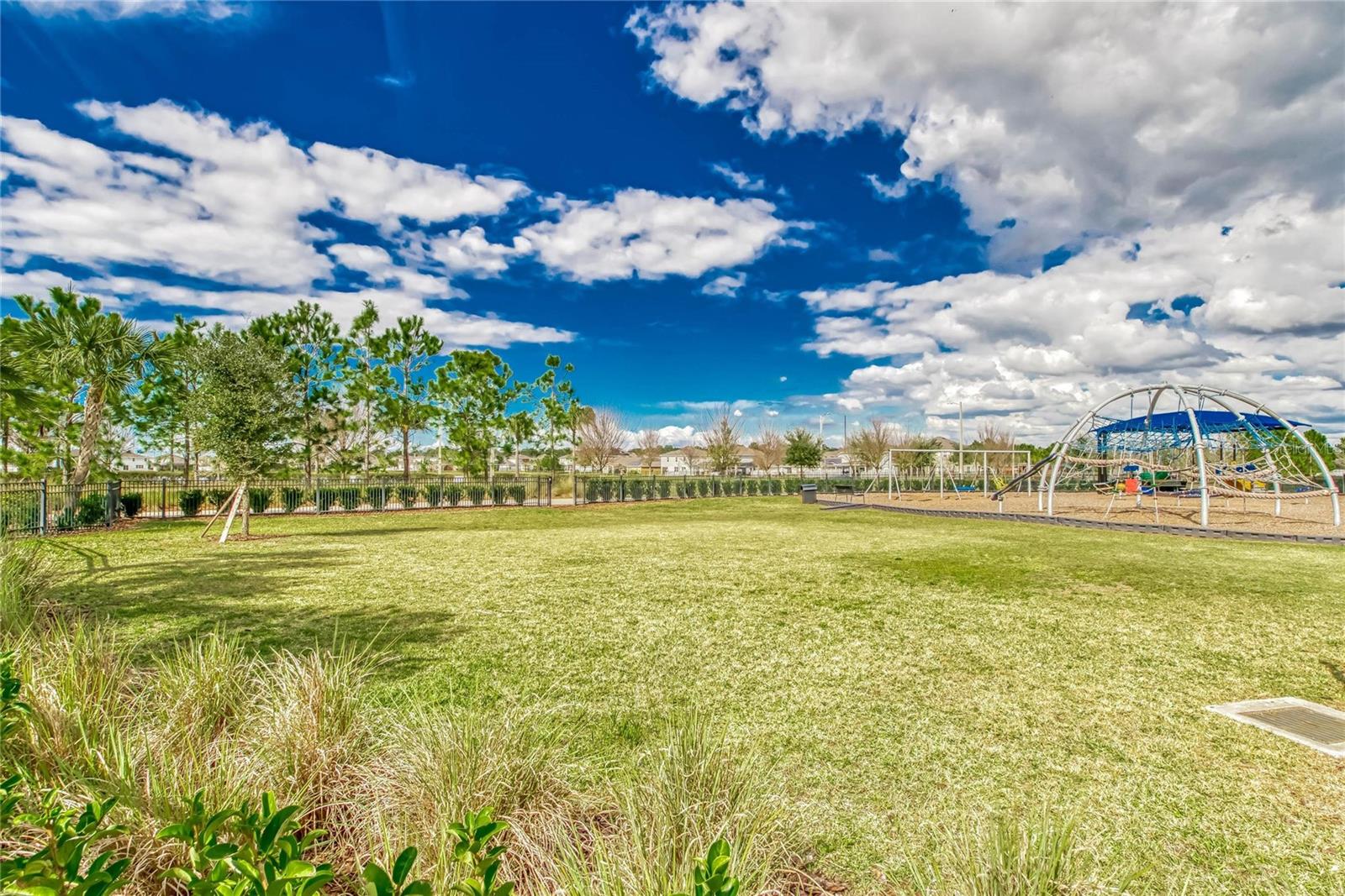 SOUTH FORK TR N - Residential