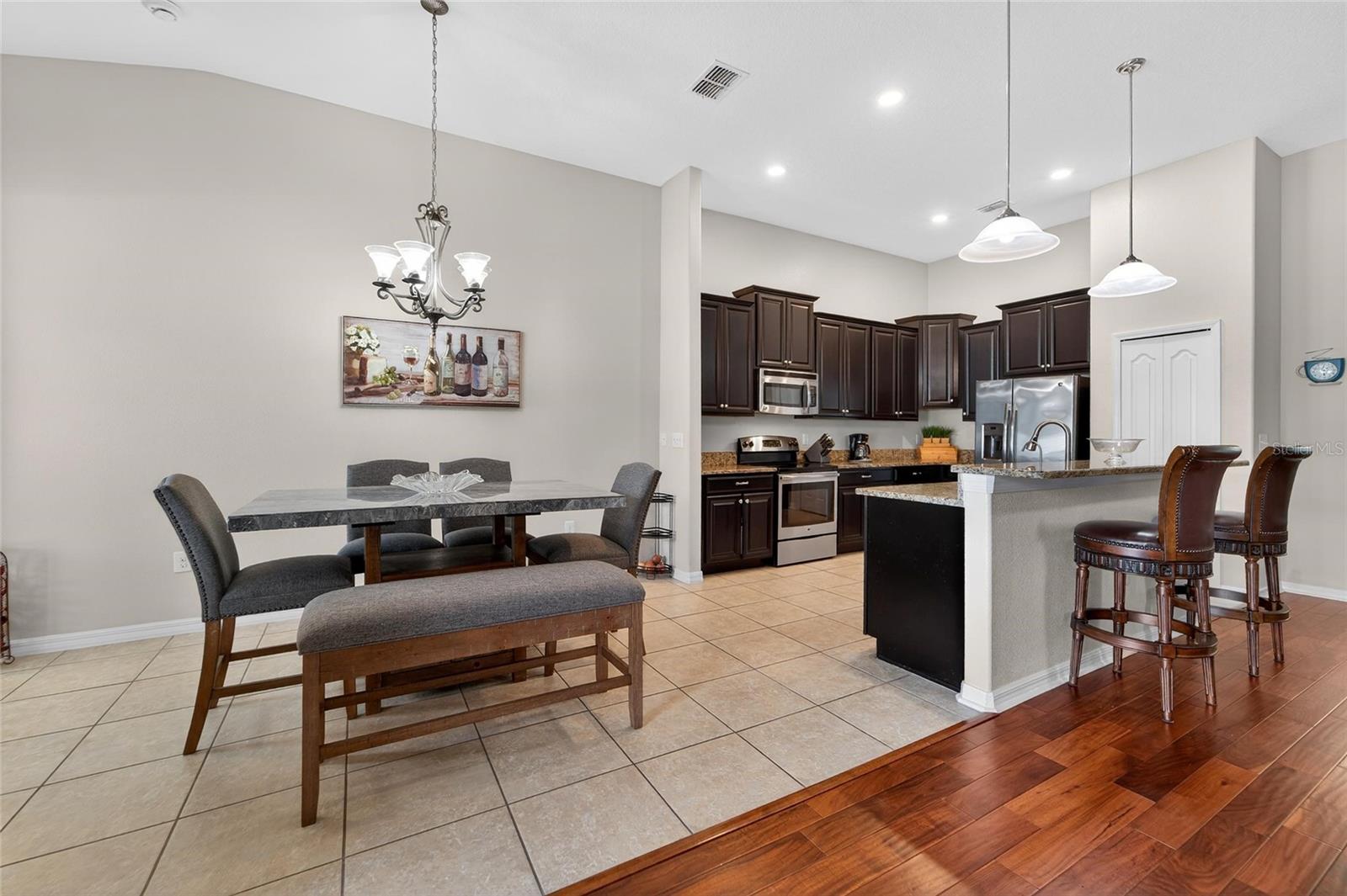 SOUTH FORK TR N - Residential